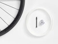 Črno sprednje kolo Bontrager Aeolus Elite 35 TLR Disc