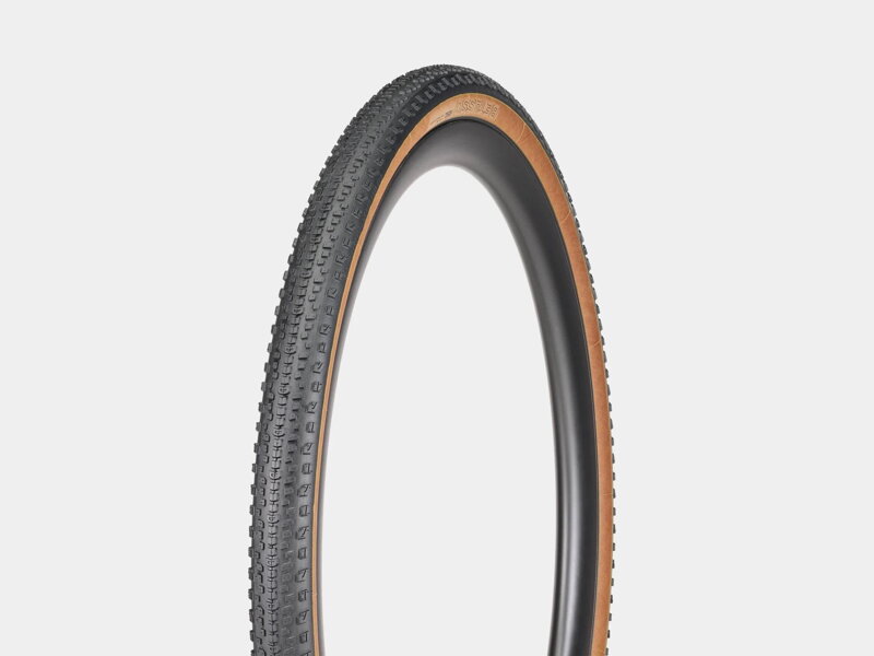 Bontrager Guma Betasso RSL GX TLR 700x45 črna, rjav pas Bontrager Guma Betasso RSL GX TLR 700x45 črna, rjav pas